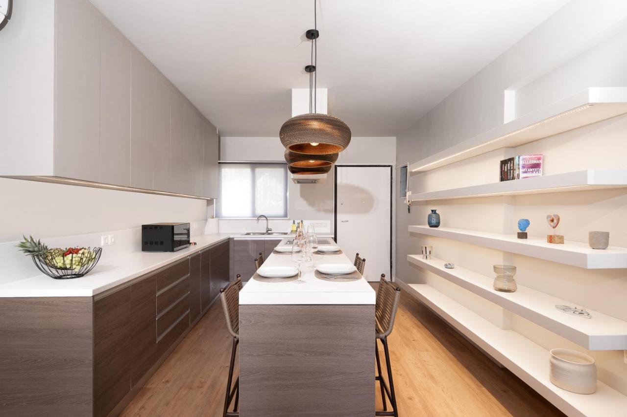 Blue Avra Apartment By A&D Properties Pórto Ráfti Exterior photo